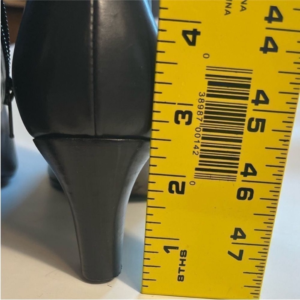 Agl Leather Pointed Toe Ankle Boots - Picture 9 of 9